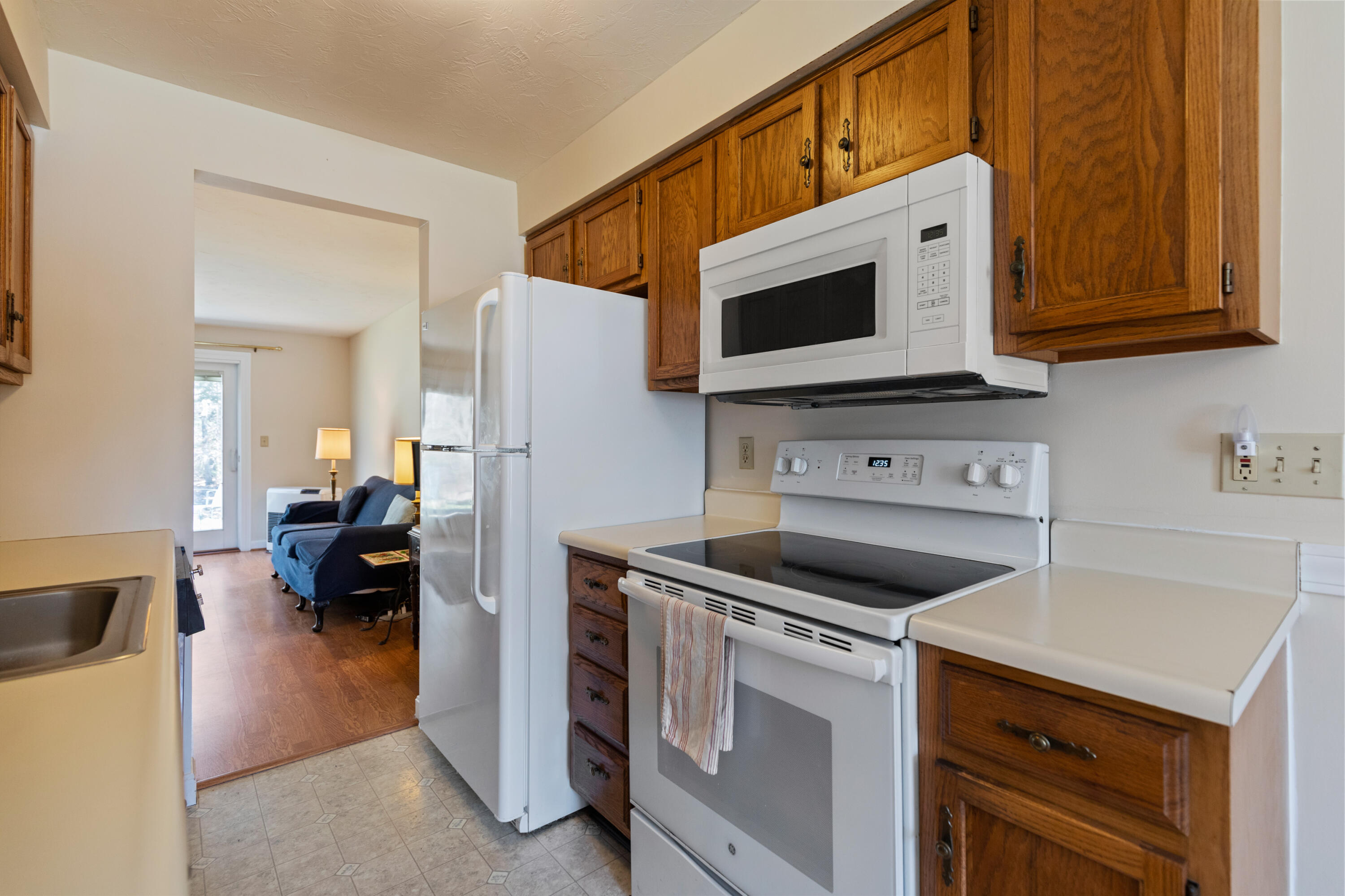 27 Stratton Road Scarborough ME 04074