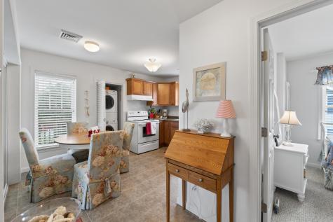 10 Barefoot Cottage Road Wells ME 04090