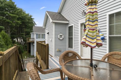 10 Barefoot Cottage Road Wells ME 04090