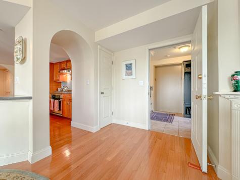 9 Waterville Street Portland ME 04101