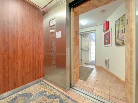 9 Waterville Street Portland ME 04101