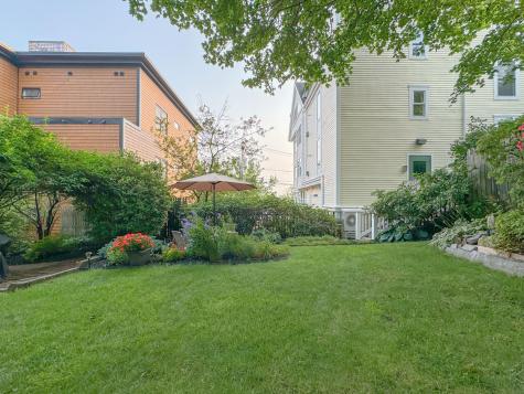 9 Waterville Street Portland ME 04101