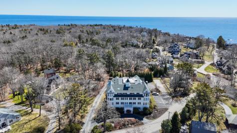 8 Arlington Avenue Kennebunkport ME 04046