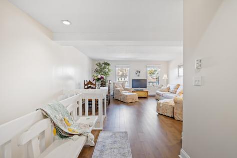 8 Arlington Avenue Kennebunkport ME 04046