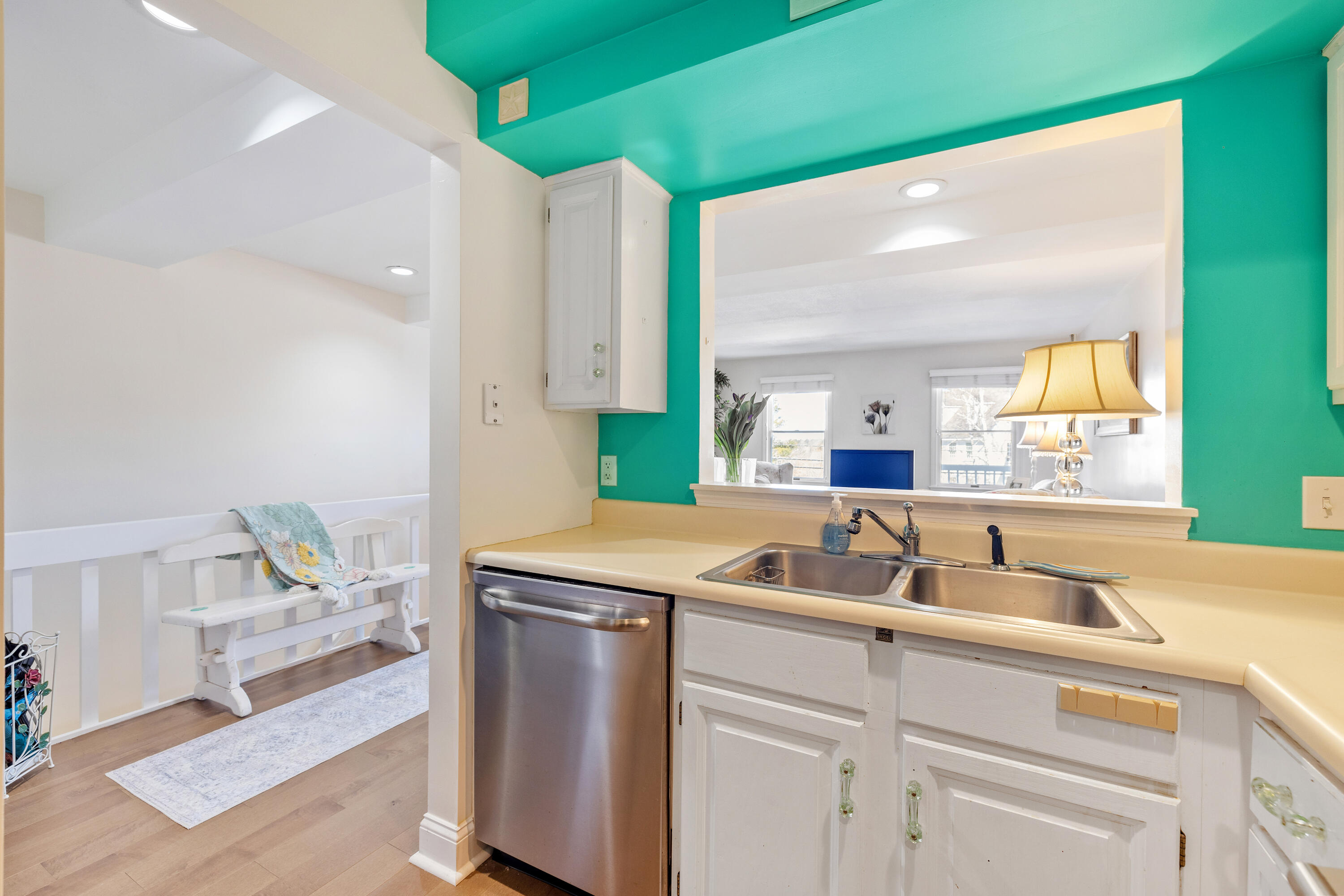 8 Arlington Avenue Kennebunkport ME 04046