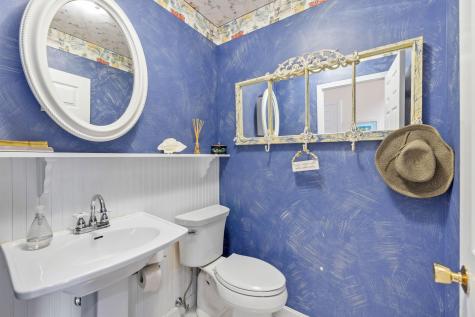 8 Arlington Avenue Kennebunkport ME 04046