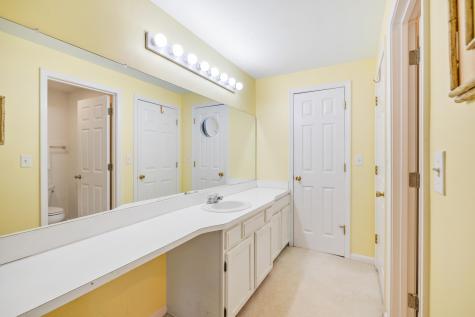 8 Arlington Avenue Kennebunkport ME 04046