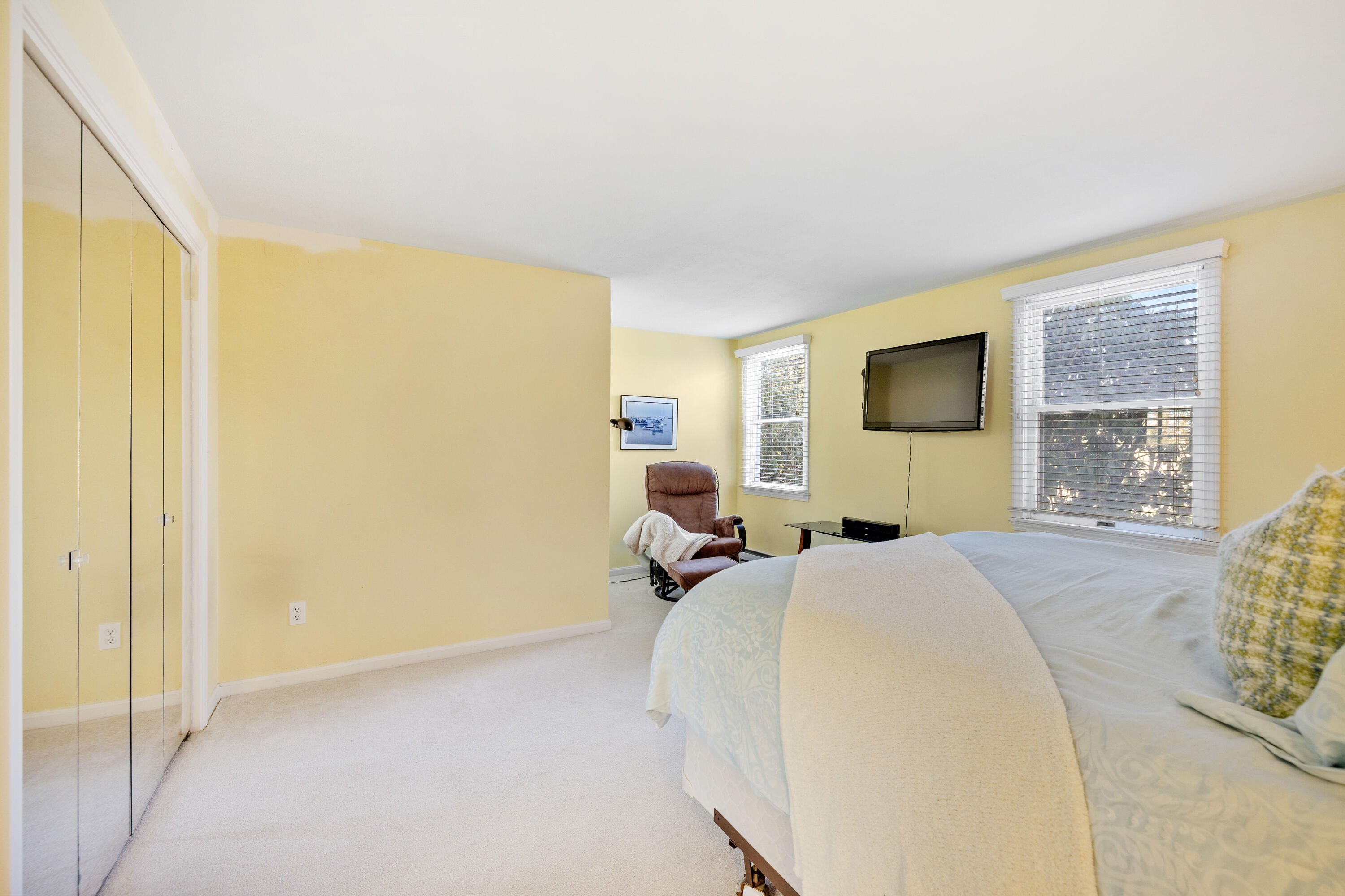 8 Arlington Avenue Kennebunkport ME 04046