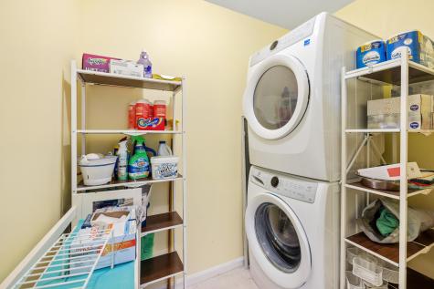 8 Arlington Avenue Kennebunkport ME 04046