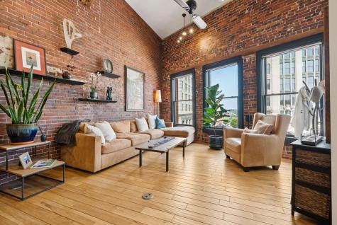 28 Monument Square Portland ME 04101