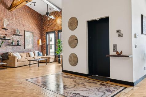 28 Monument Square Portland ME 04101