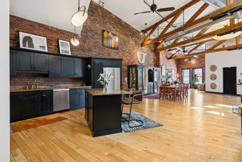 28 Monument Square Portland ME 04101