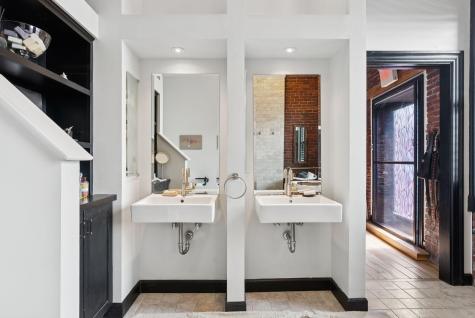 28 Monument Square Portland ME 04101