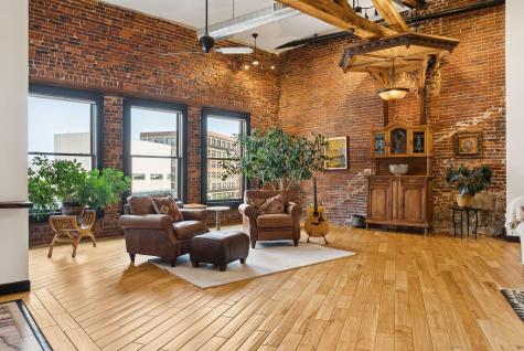 28 Monument Square Portland ME 04101