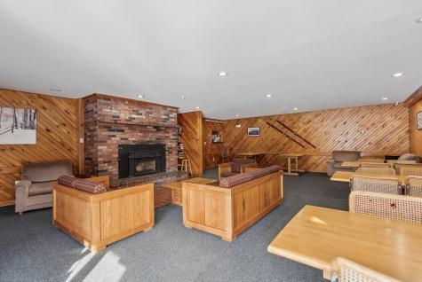 10 Brookside Drive Newry ME 04261