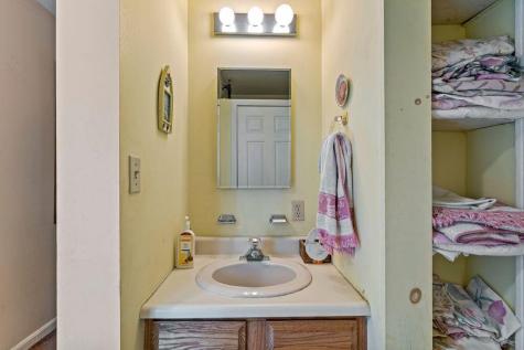 1762 Post Road Wells ME 04090