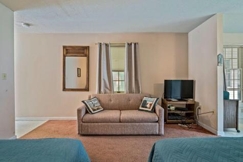 1762 Post Road Wells ME 04090