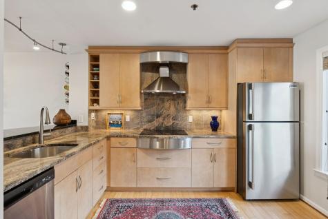 105 Chandlers Wharf Portland ME 04101