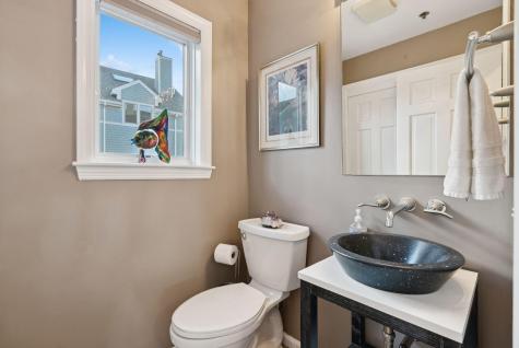 105 Chandlers Wharf Portland ME 04101