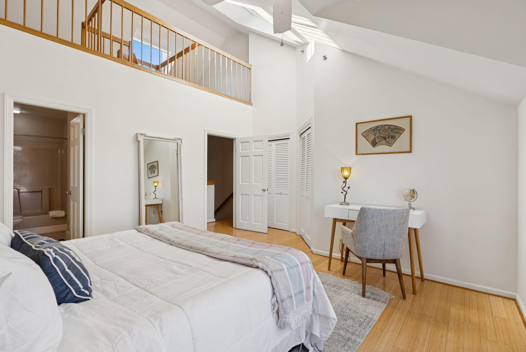 105 Chandlers Wharf Portland ME 04101