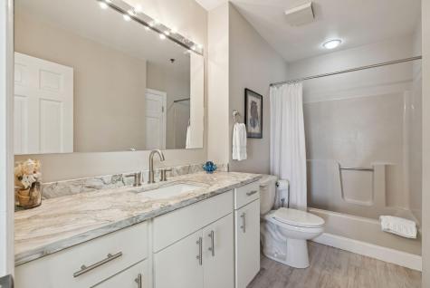 105 Chandlers Wharf Portland ME 04101