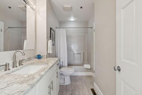 105 Chandlers Wharf Portland ME 04101