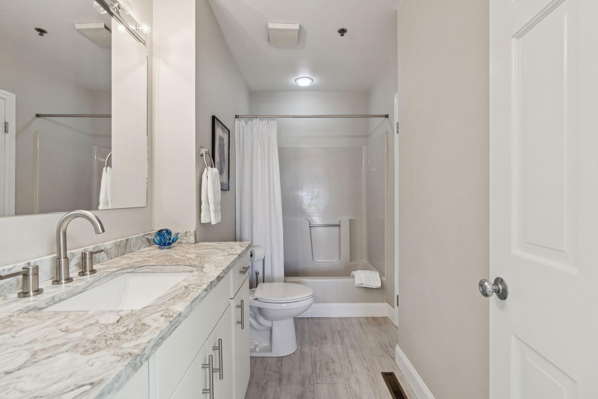 105 Chandlers Wharf Portland ME 04101