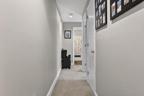 10 Brookside Drive Newry ME 04261