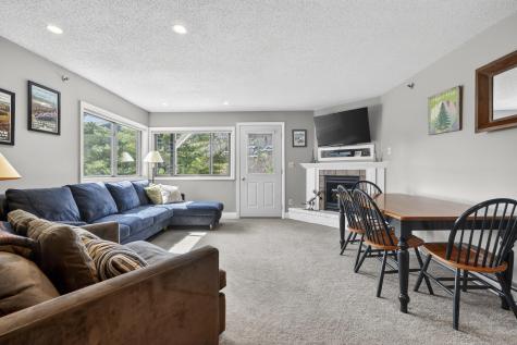 10 Brookside Drive Newry ME 04261