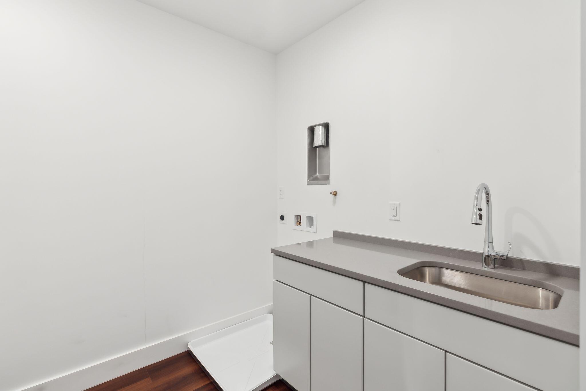 130 Morning Street Portland ME 04101