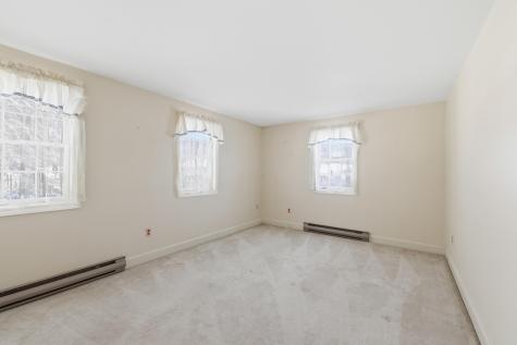 16 Larboard Lane Kennebunk ME 04043