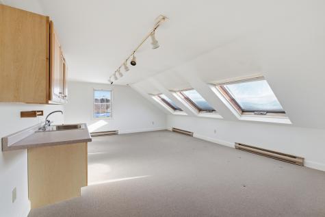 16 Larboard Lane Kennebunk ME 04043