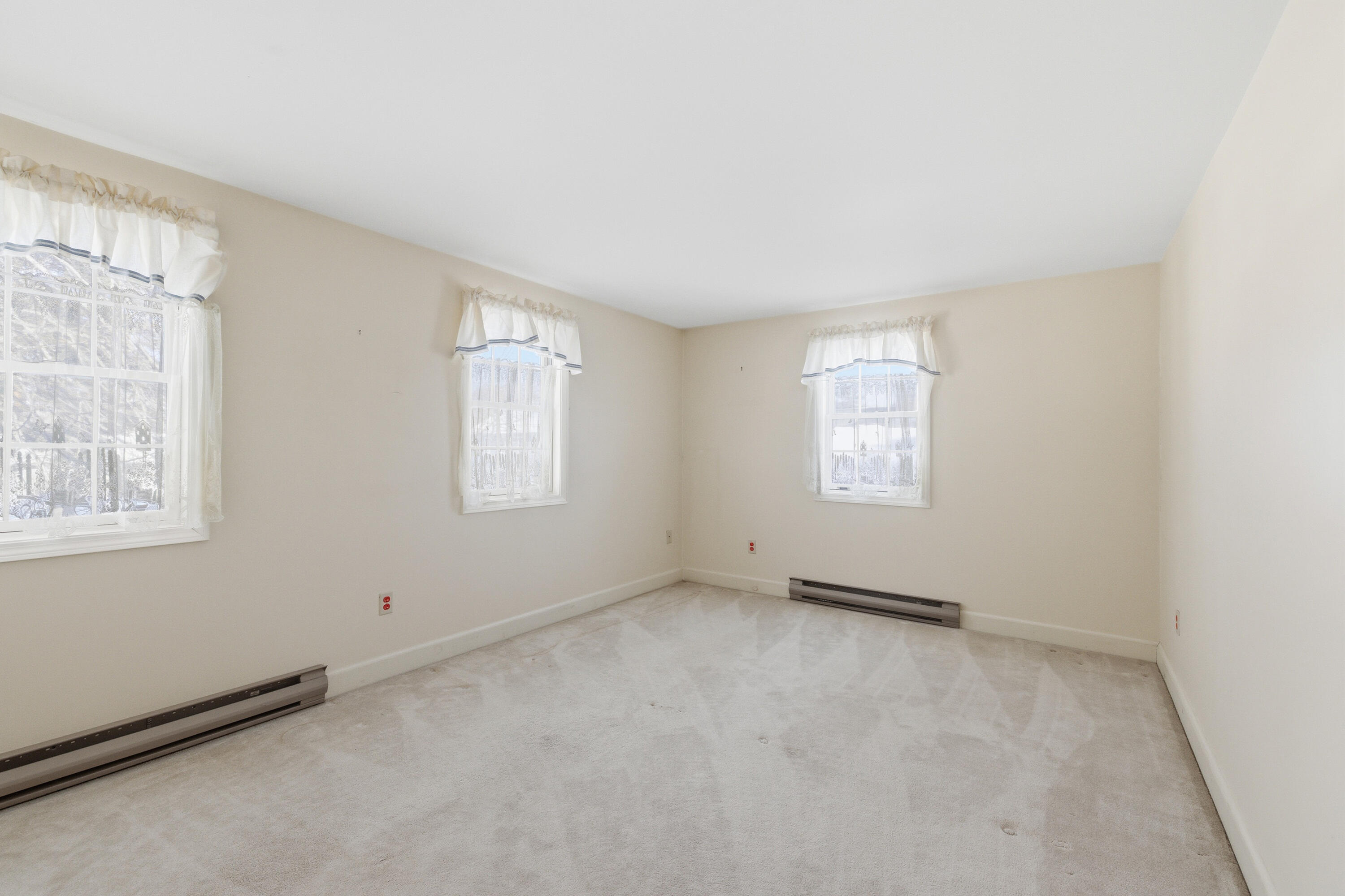 16 Larboard Lane Kennebunk ME 04043