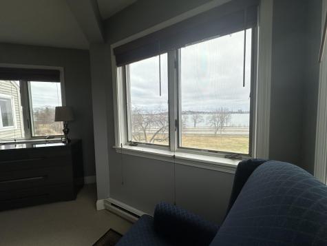 39 Back Cove Road Portland ME 04103