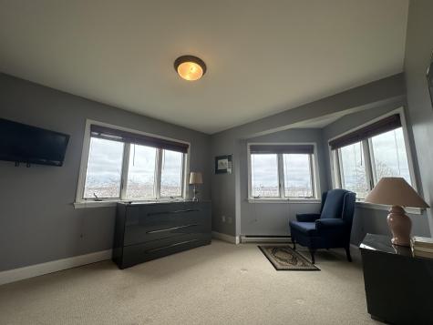 39 Back Cove Road Portland ME 04103