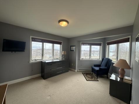39 Back Cove Road Portland ME 04103