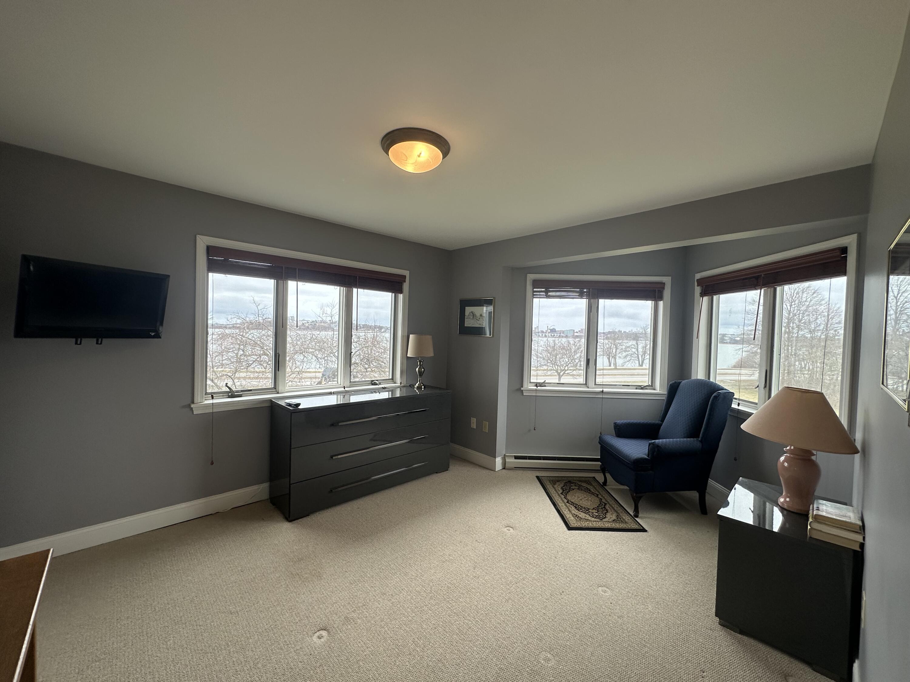 39 Back Cove Road Portland ME 04103