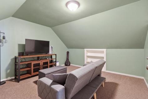 70 Ward Circle Brunswick ME 04011