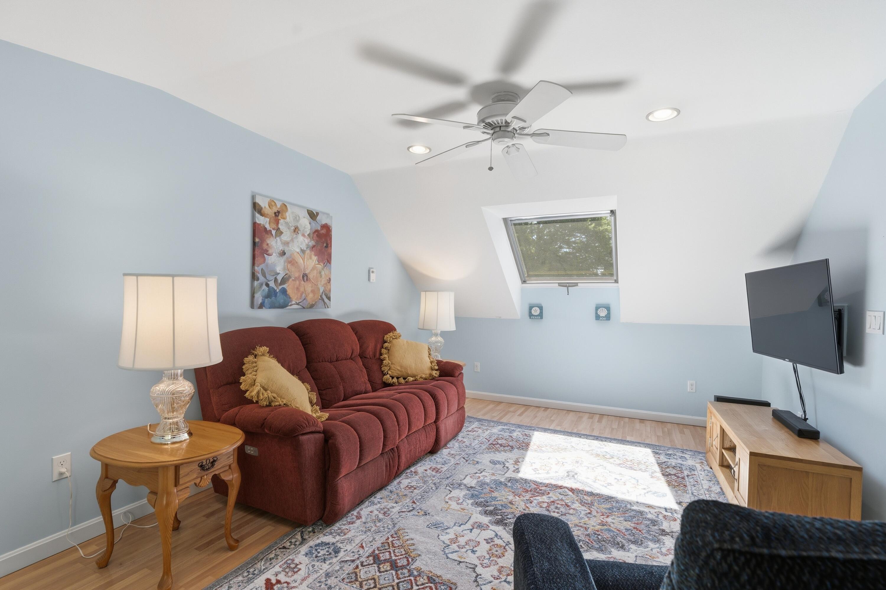 5 Yorke Ridge Way York ME 03909
