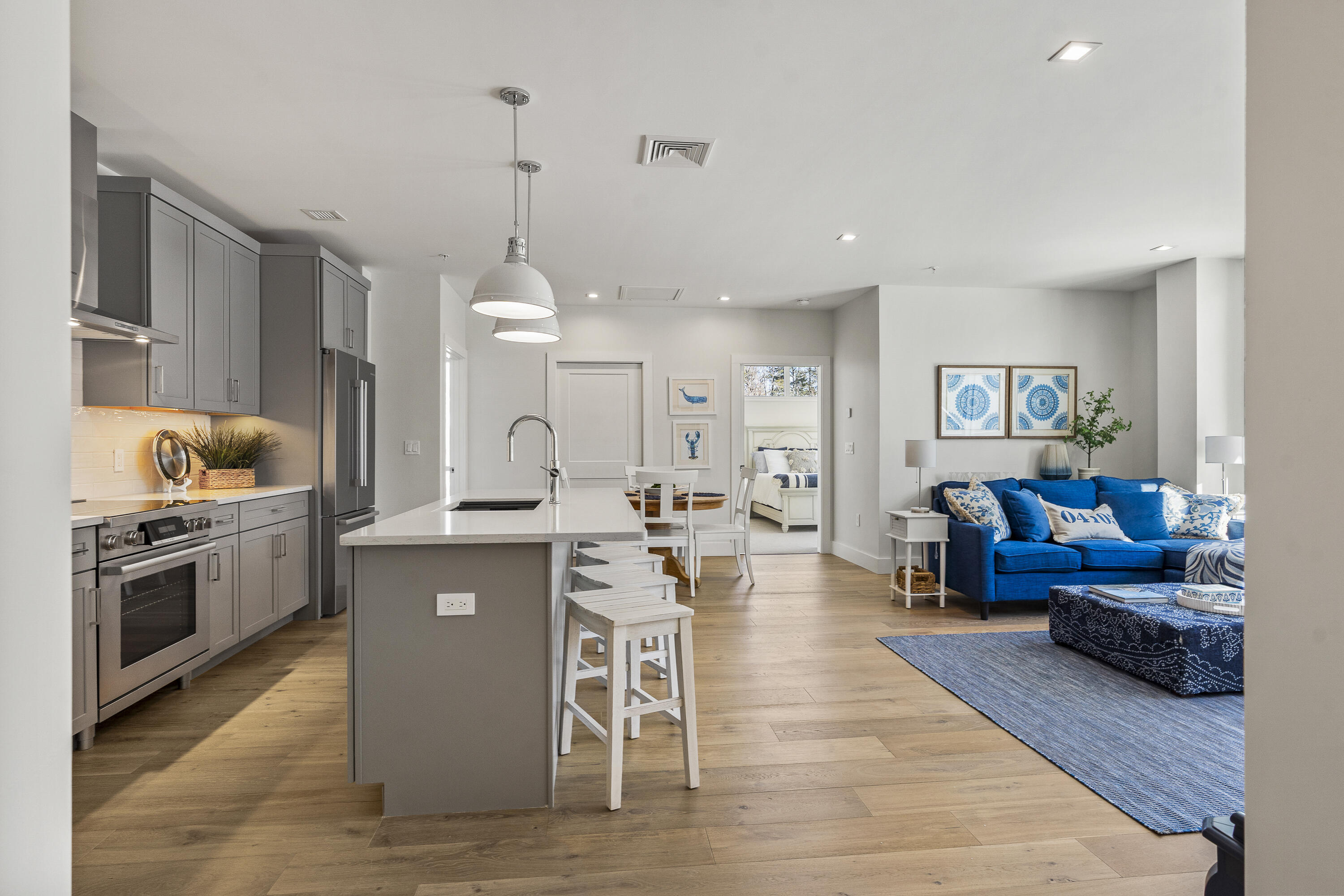 267 Us Route 1 Falmouth ME 04105