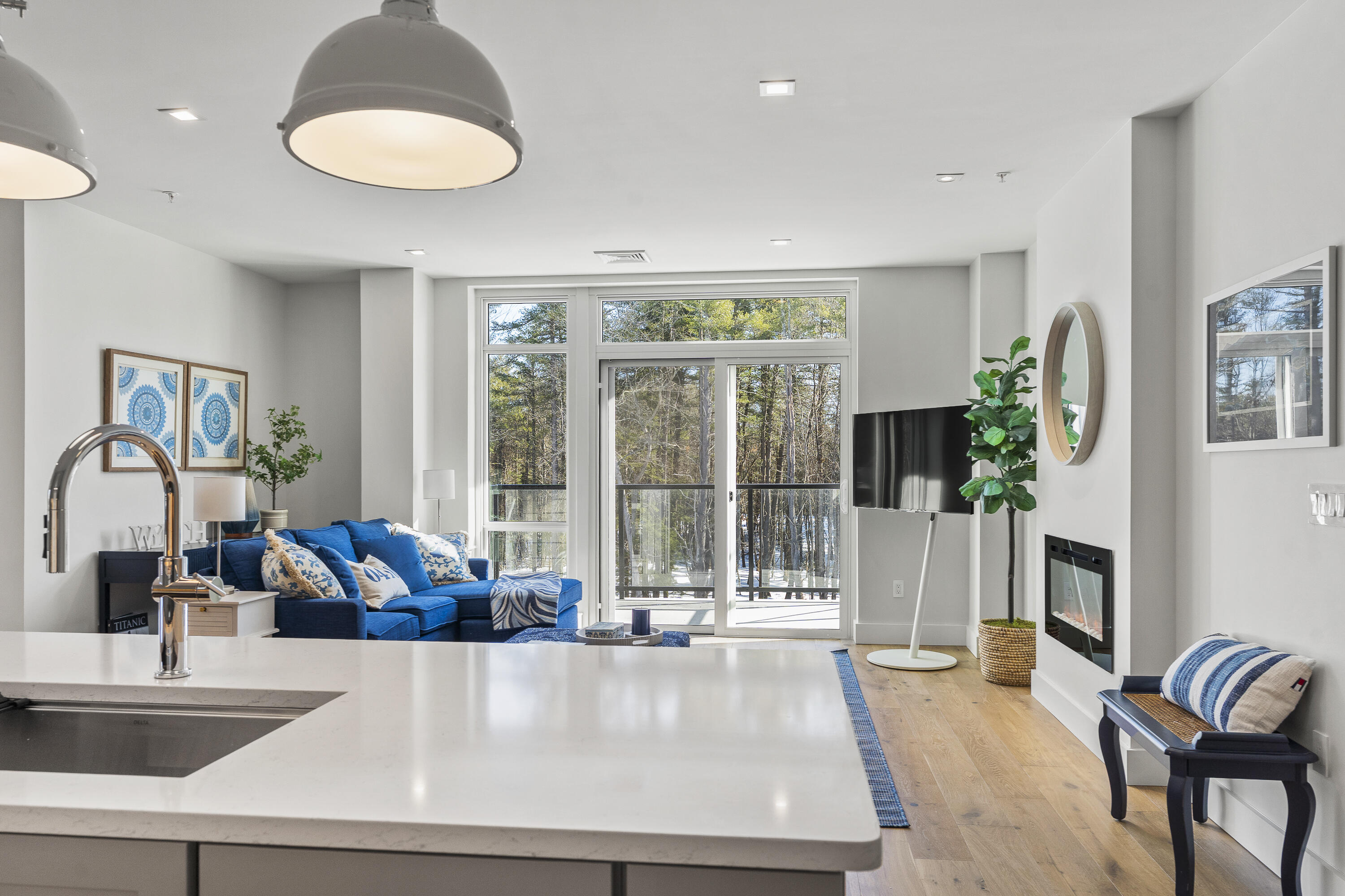 267 Us Route 1 Falmouth ME 04105