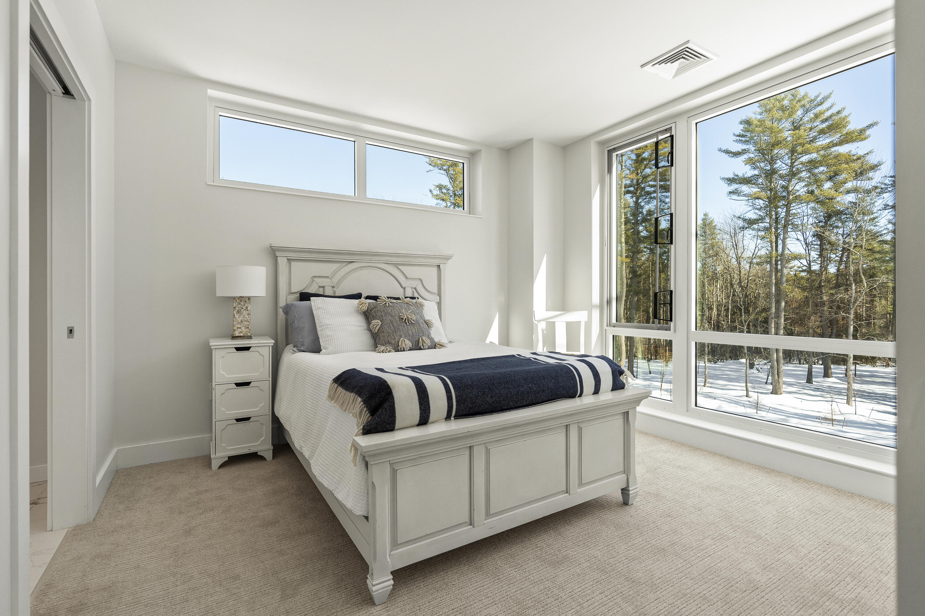 267 Us Route 1 Falmouth ME 04105