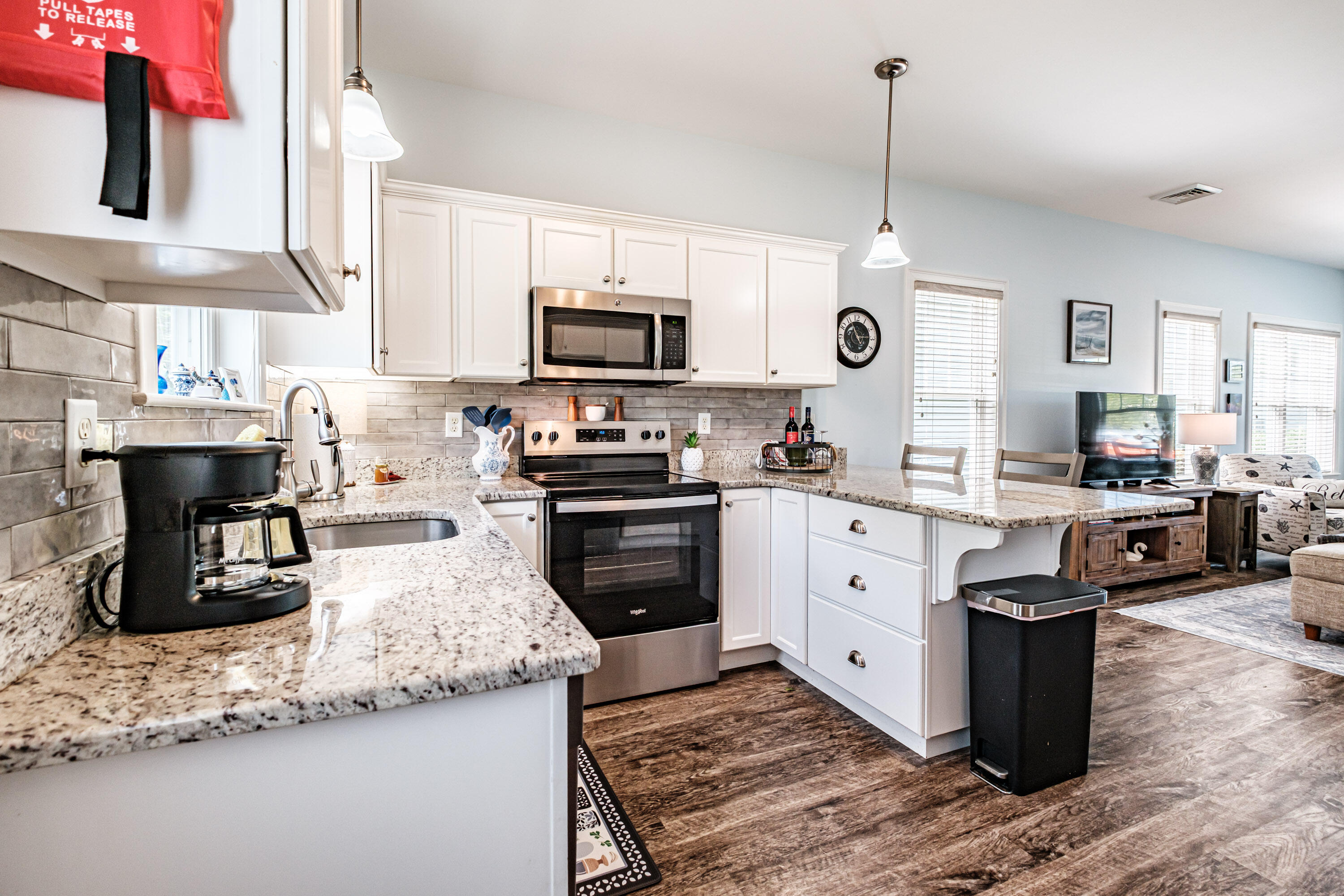 21 Adams Lane Arundel ME 04046