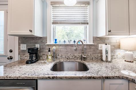 21 Adams Lane Arundel ME 04046