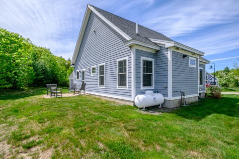 21 Adams Lane Arundel ME 04046