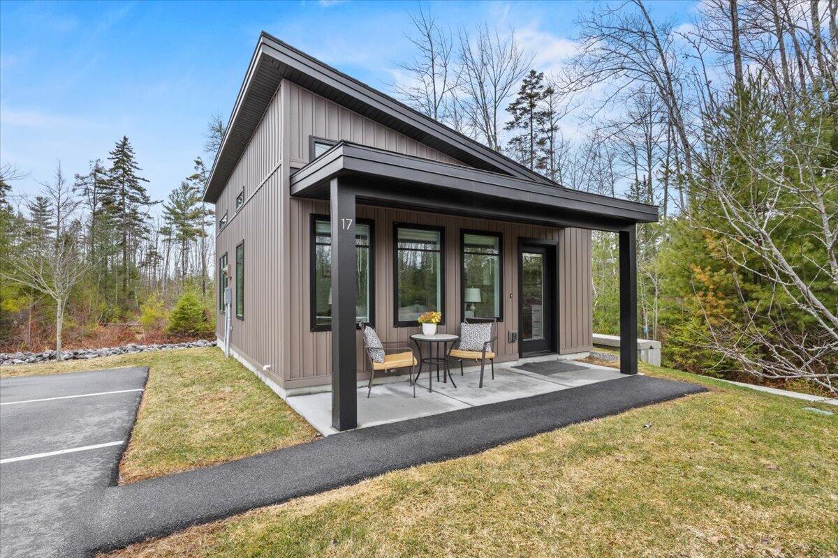 17 Canter Way Scarborough ME 04074