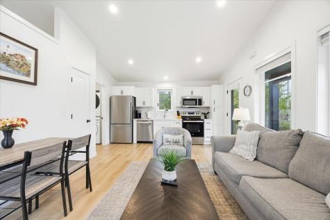 17 Canter Way Scarborough ME 04074