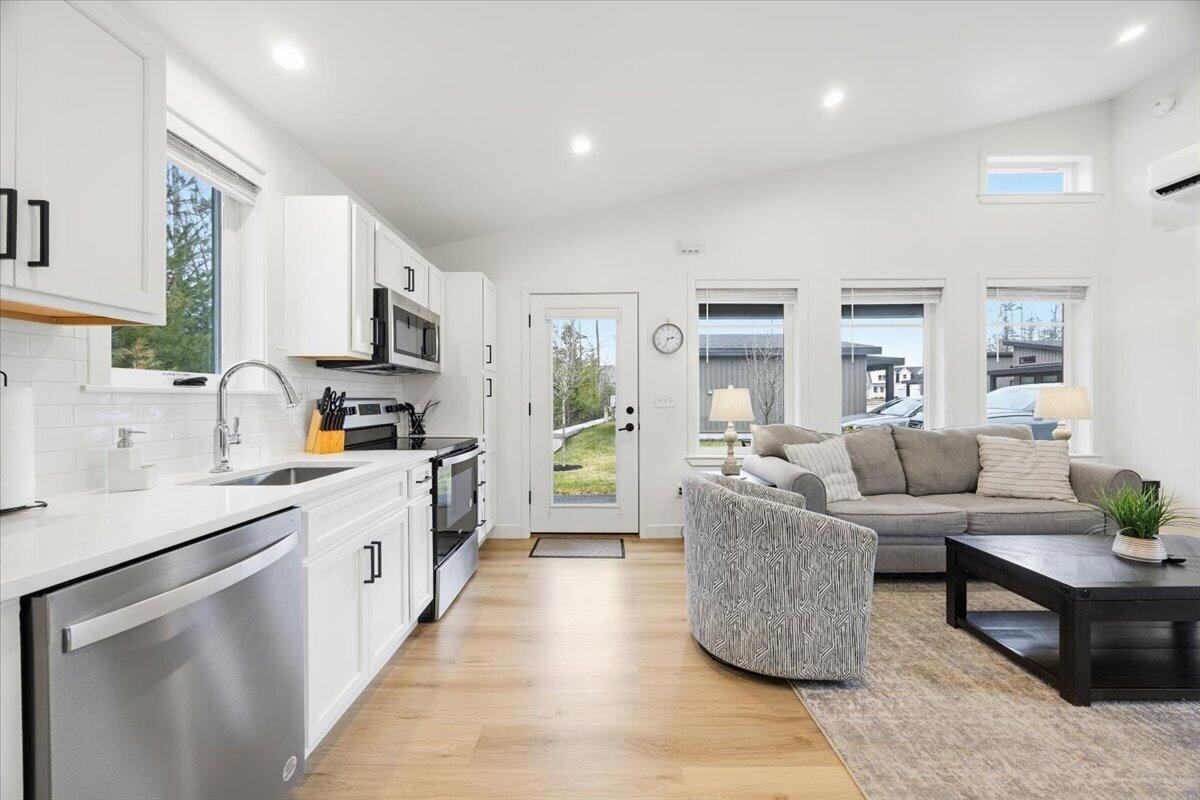 17 Canter Way Scarborough ME 04074