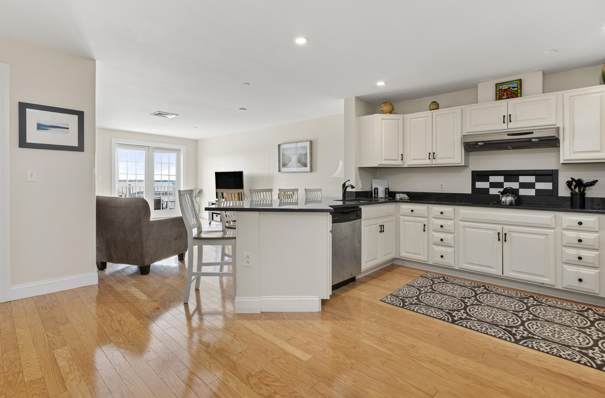 1 E Grand Avenue Old Orchard Beach ME 04064