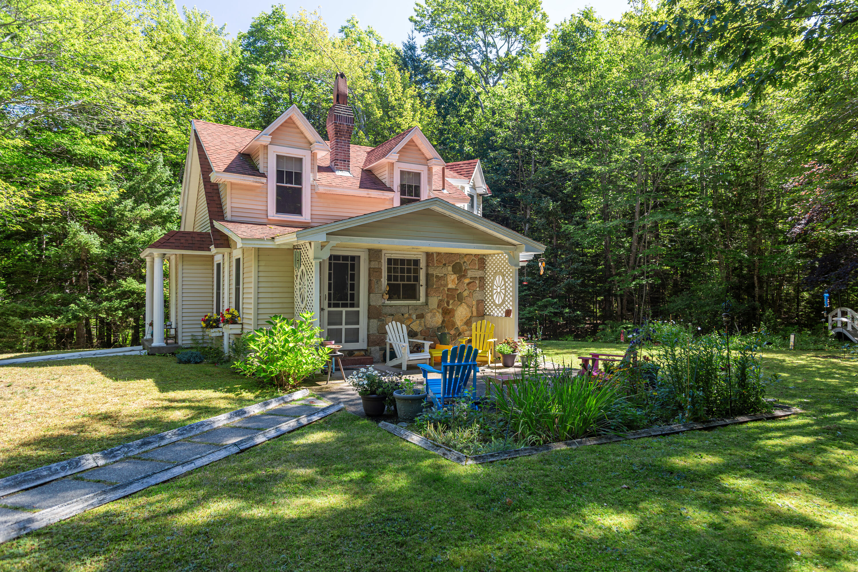 Bar Harbor ME, 102 Degregoire Park, Unit 2